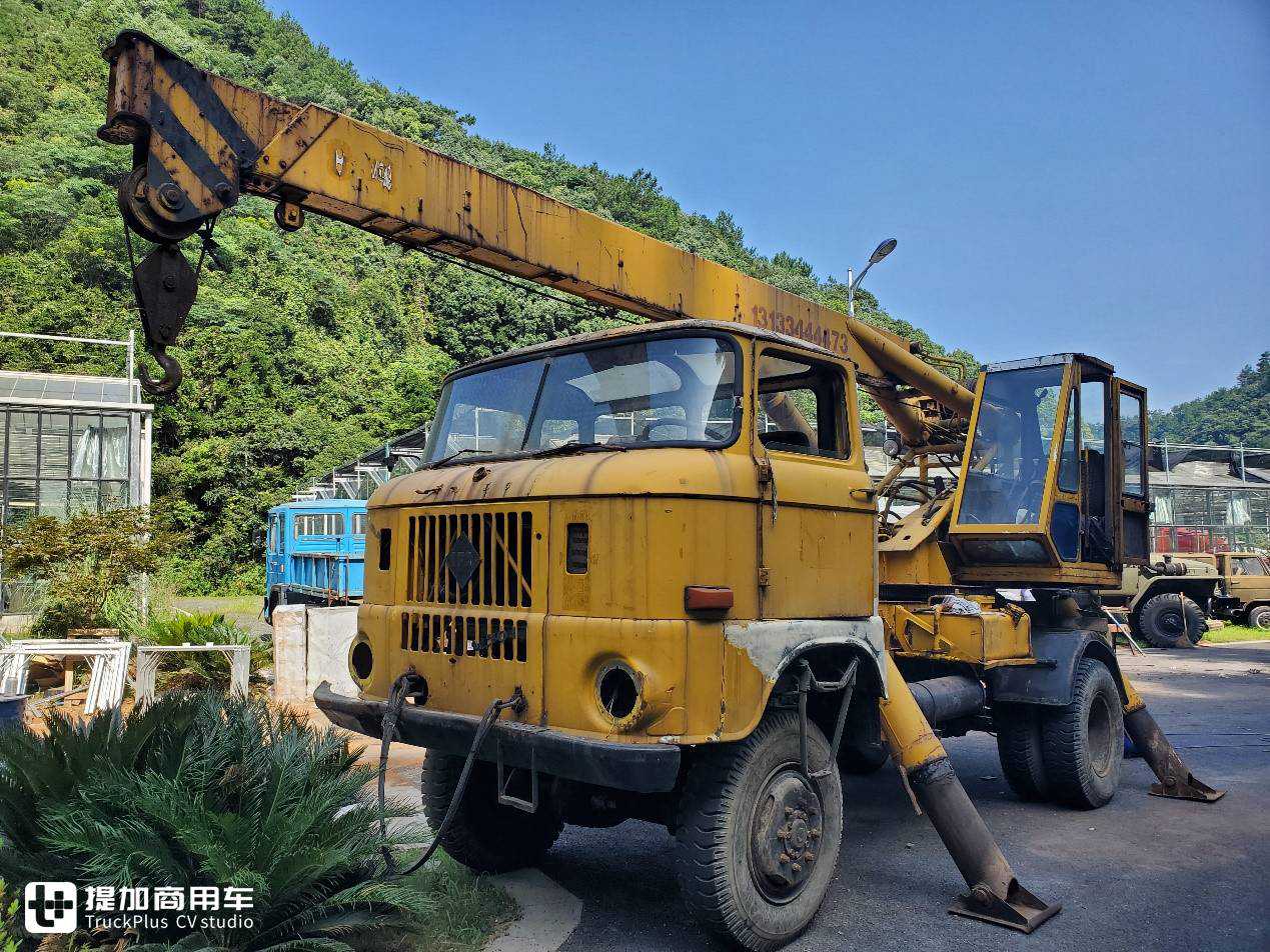 卡車中的老古董，東德產的依發(fā)卡車，如今在國內留下的都是收藏品